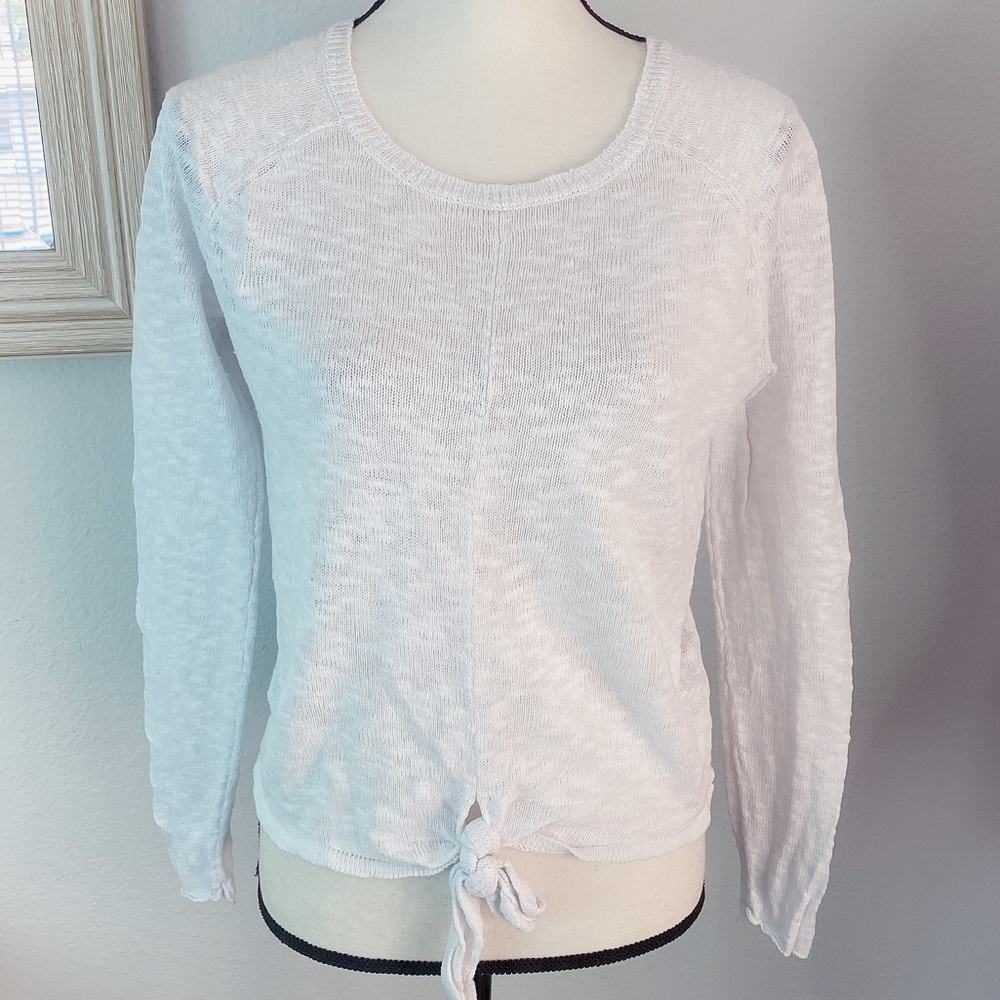 Neely white scoop neck sweater